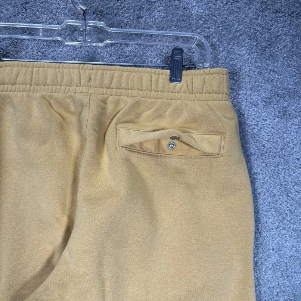 Nike‎ Sportswear Club Fleece Sweatpants Mens Mustard Yellow Joggers Athletic Gym